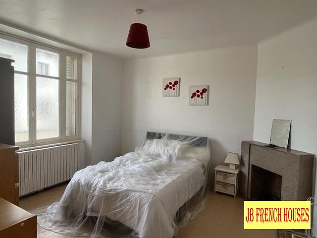 2 bed stone house for sale near Affieux
