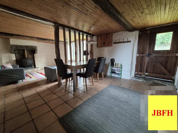 2 bed stone house for sale near Perrou
