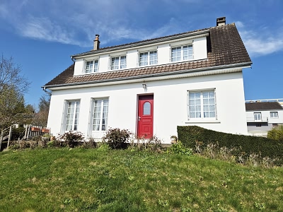 3 bed house for sale near Perrou