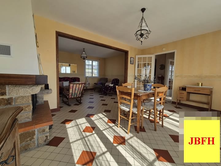 3 bed house for sale near Perrou