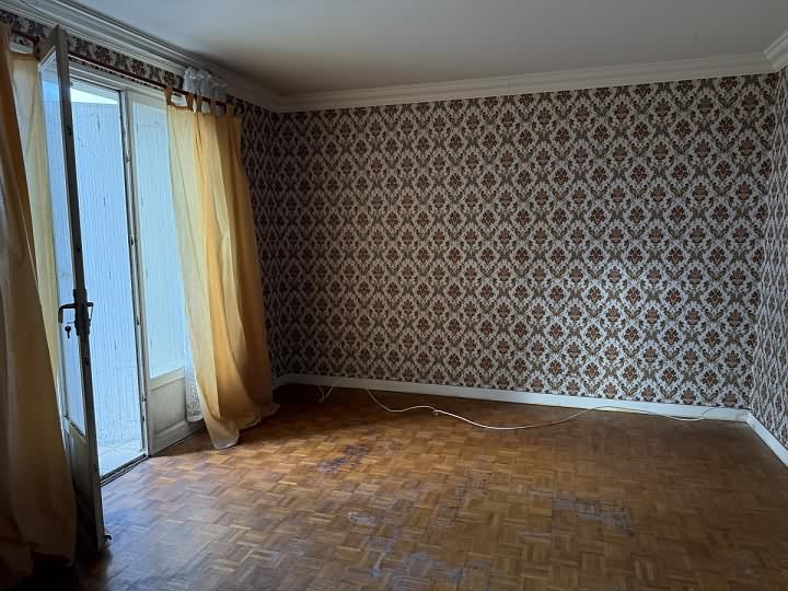 4 bed house for sale near Treve