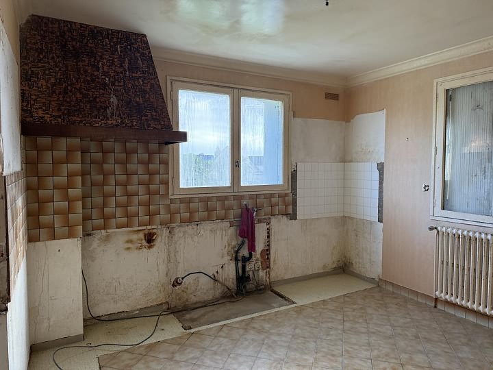 4 bed house for sale near Treve