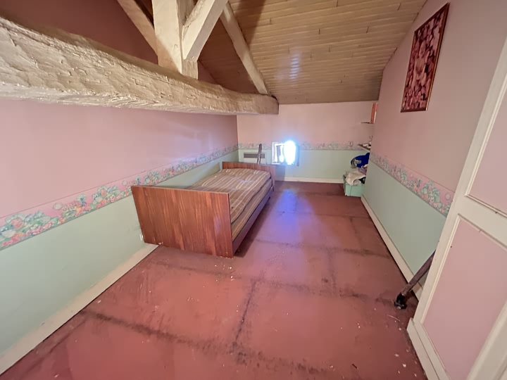 3 bed stone house for sale near Suaux