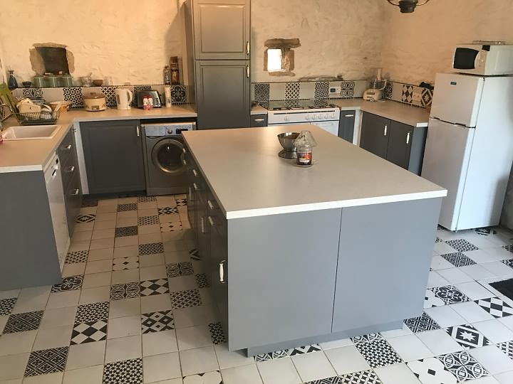 3 bed stone house for sale near Suaux
