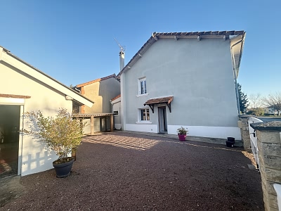2 bed stone house for sale near Suaux