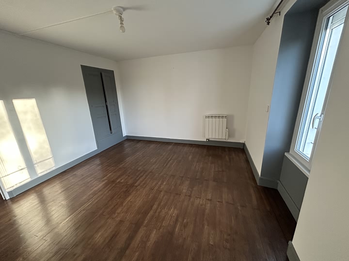 2 bed stone house for sale near Suaux