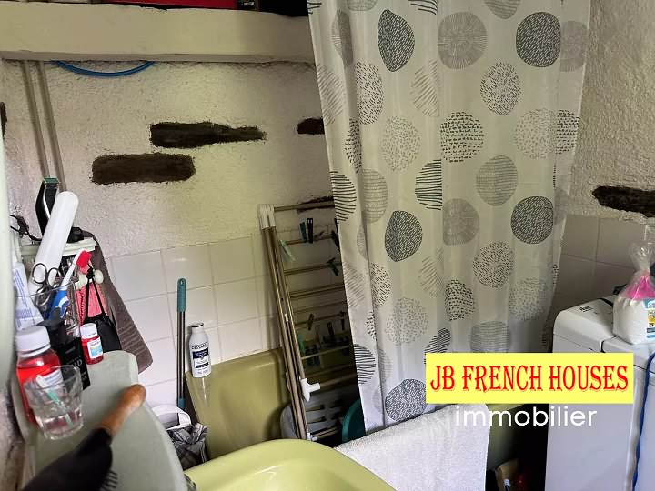2 bed stone house for sale near SOUTH INDRE and SOUTH CHER and NORTH CREUSE