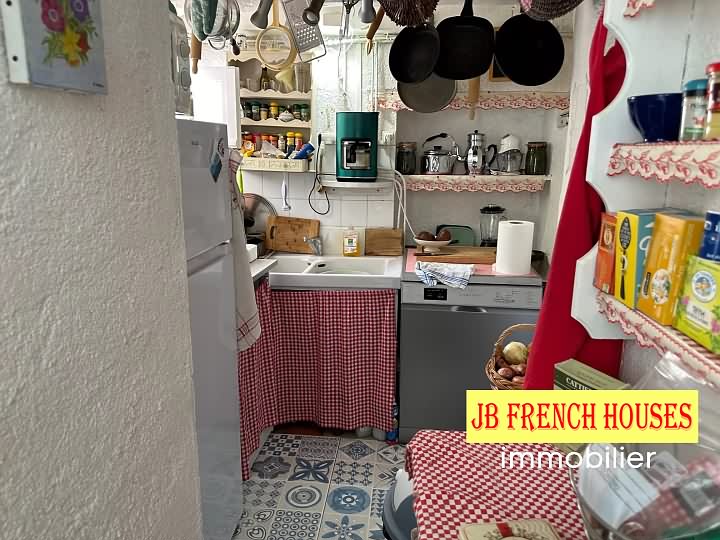 2 bed stone house for sale near SOUTH INDRE and SOUTH CHER and NORTH CREUSE