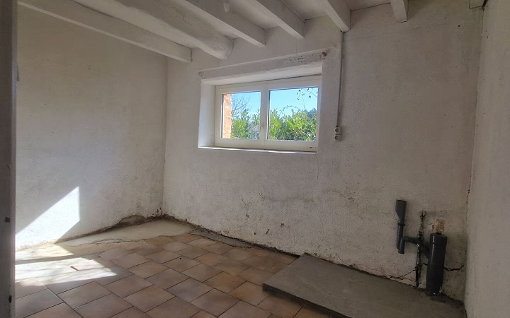 2 bed stone house for sale near Dordogne and Lot