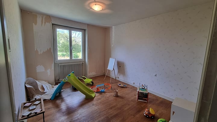 5 bed stone house for sale near Goulat