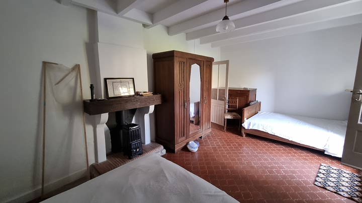 3 bed stone house for sale near Goulat