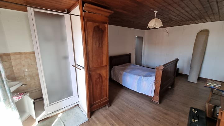 3 bed stone house for sale near Goulat