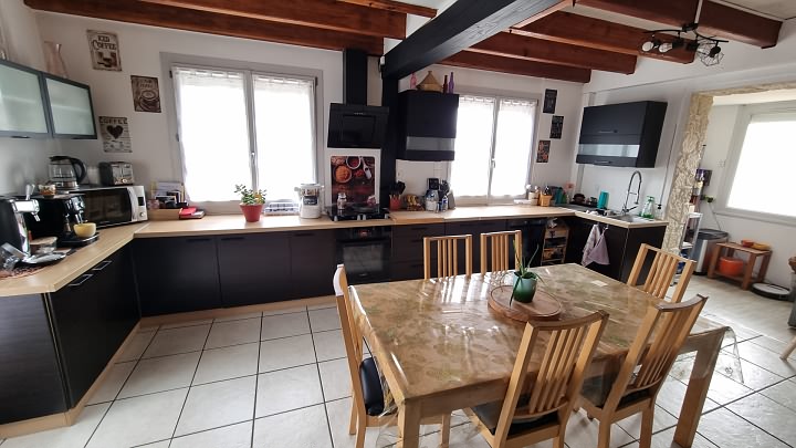 3 bed stone house for sale near Goulat