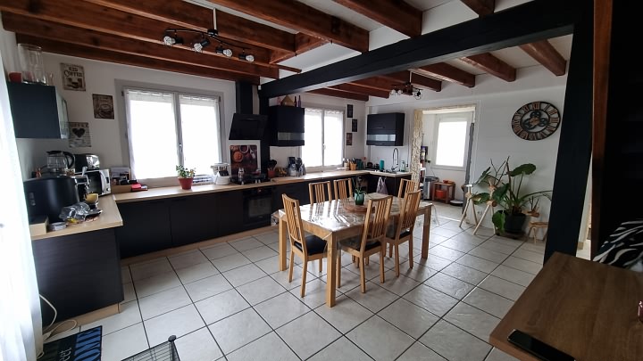 3 bed stone house for sale near Goulat