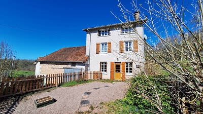 3 bed stone house for sale near Goulat