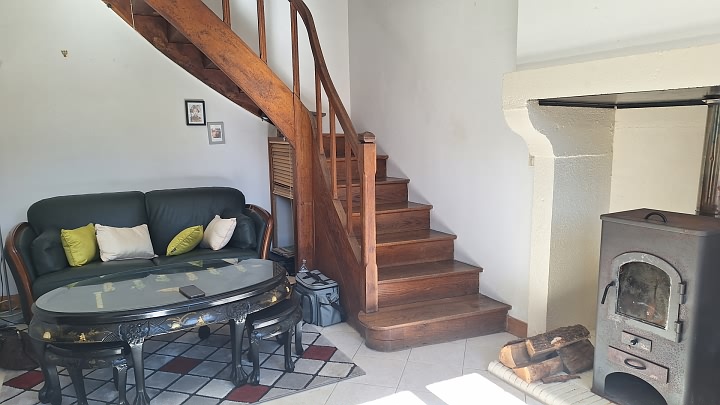 3 bed stone house for sale near Goulat
