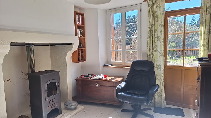 3 bed stone house for sale near Goulat