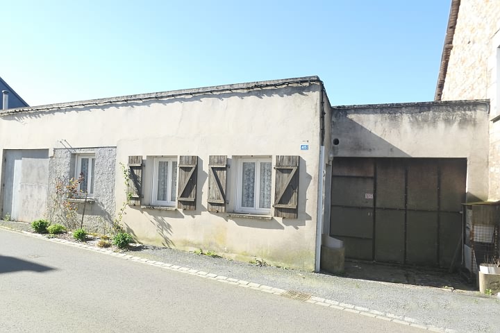 4 bed stone house for sale near Vengeons