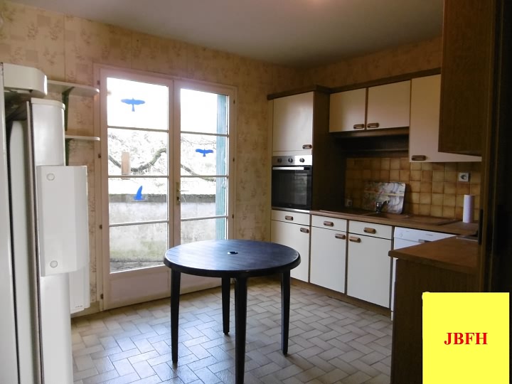 2 bed stone house for sale near Vienne And Haute Vienne