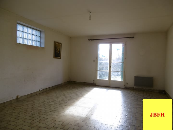 2 bed stone house for sale near Vienne And Haute Vienne