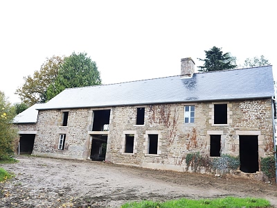 Stone house to renovate near Jarry