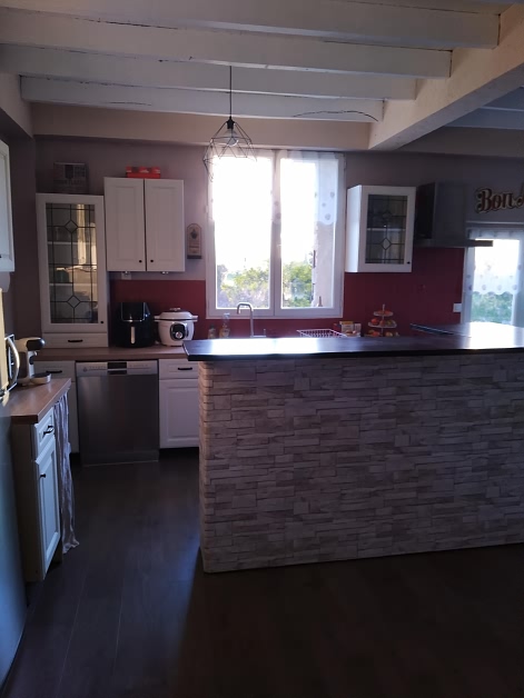 4 bed stone house for sale near Jarry