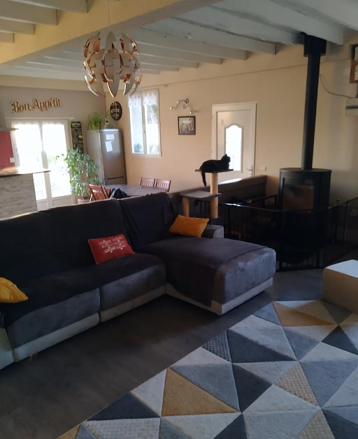 4 bed stone house for sale near Jarry