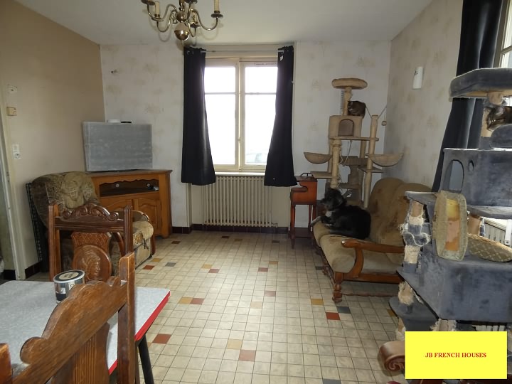 Huis met 3 slaapkamers te koop nabij Lapenty