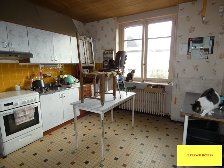 Huis met 3 slaapkamers te koop nabij Lapenty