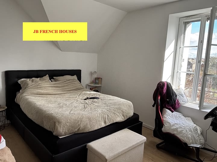 2 bed stone house for sale near Lesbois