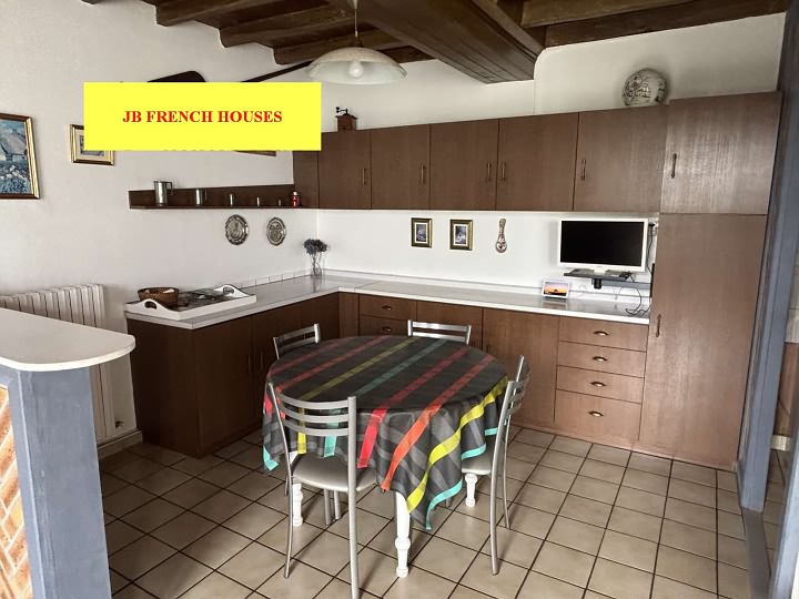 4 bed stone house for sale near Lesbois