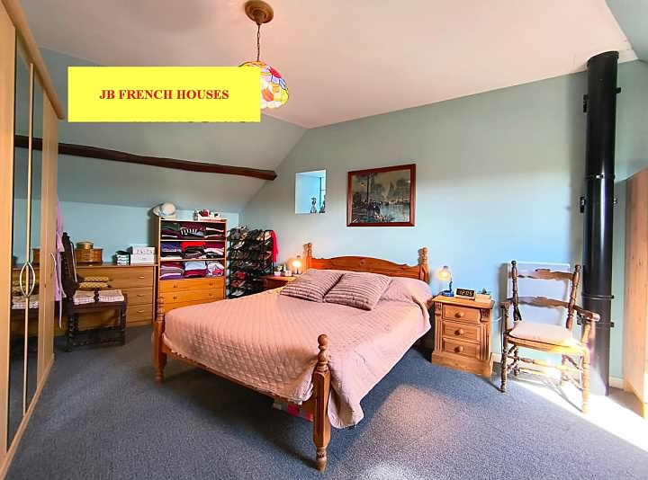3 bed stone house for sale near Lesbois