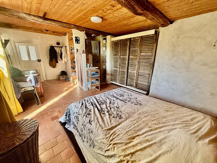 4 bed stone house for sale near Le Tanu