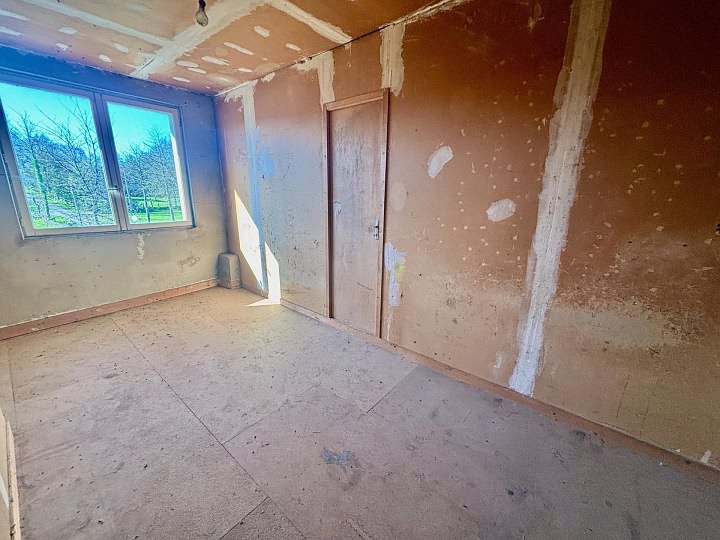 2 bed stone house for sale near Le Tanu