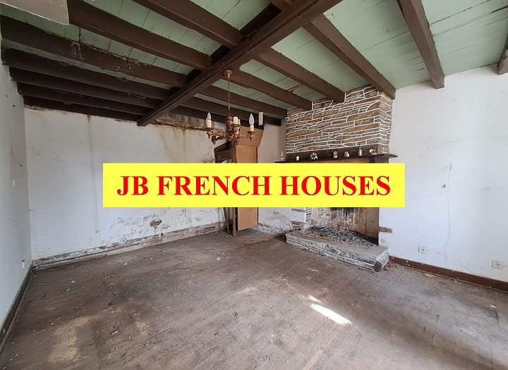 Stone house to renovate near Loutehel