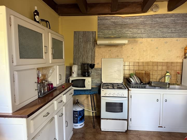 4 bed stone house for sale near Saint Vran