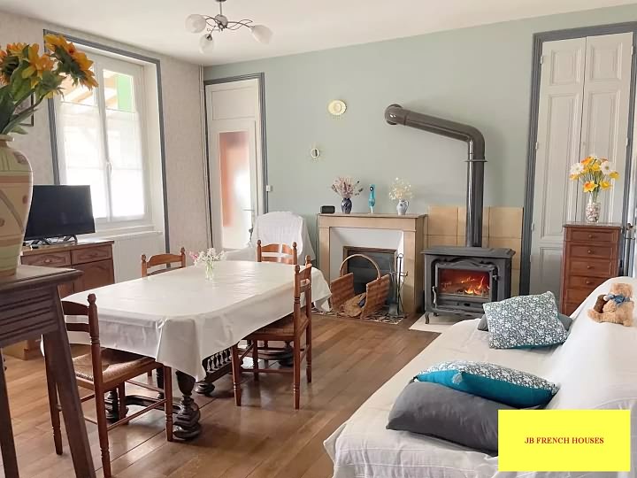 3 bed stone house for sale near Aizet