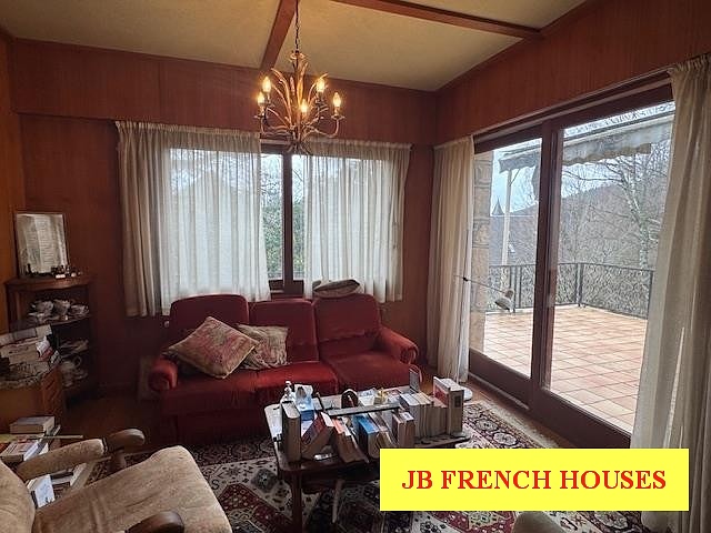 4 bed stone house for sale near Affieux