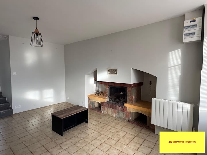 2 bed stone house for sale near Affieux