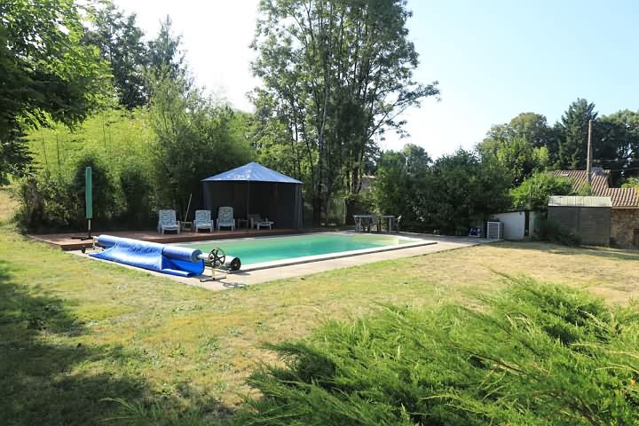 2 bed stone house for sale near Suaux