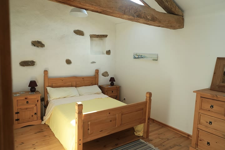 2 bed stone house for sale near Suaux