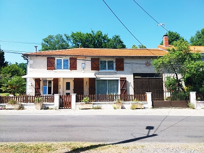3 bed stone house for sale near Suaux
