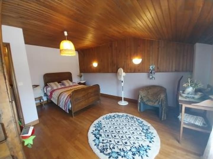 3 bed stone house for sale near Suaux