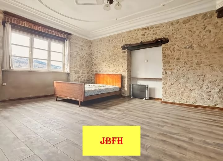 4 bed stone house for sale near Bujalenas