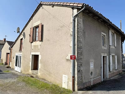 2 bed stone house for sale near Chez Vécant