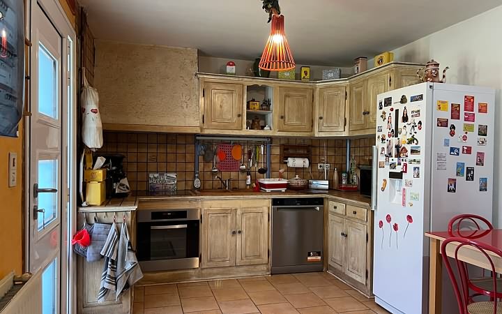 3 bed stone house for sale near Ajat