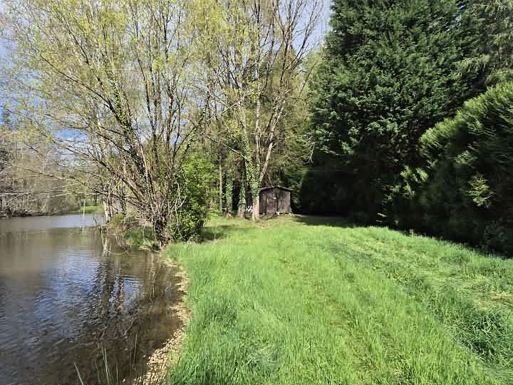 Plot of land for sale near Goulat