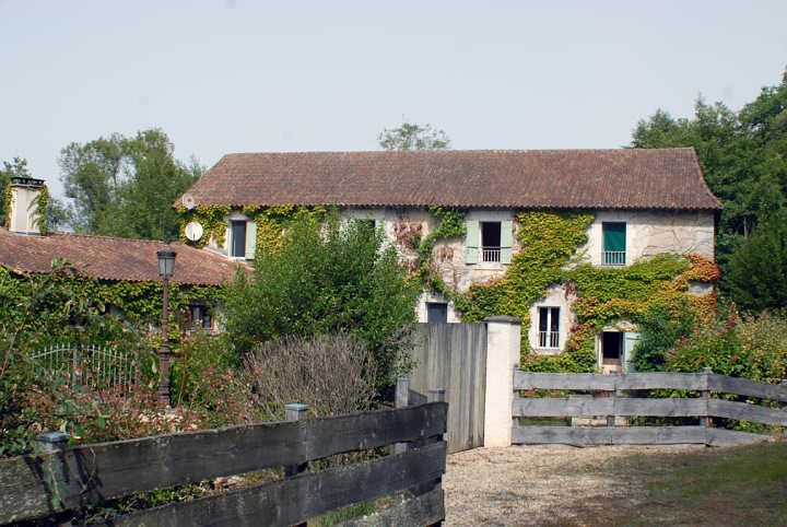 5 bed watermill for sale near Vanxains