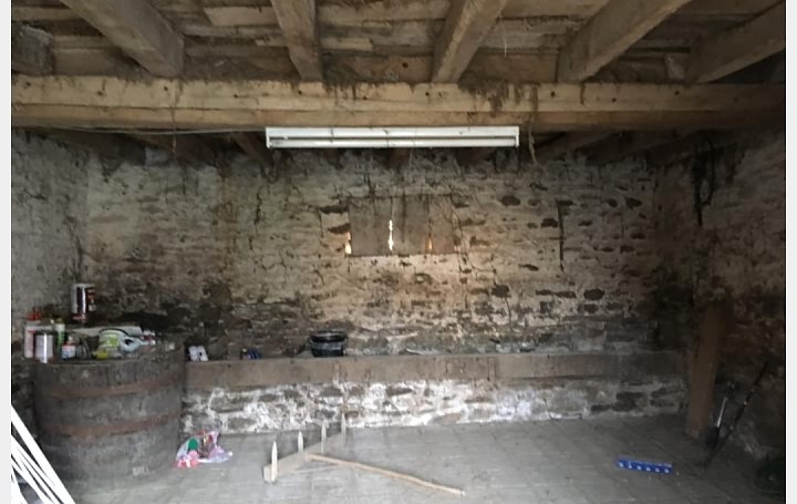 2 bed stone house for sale near Averton