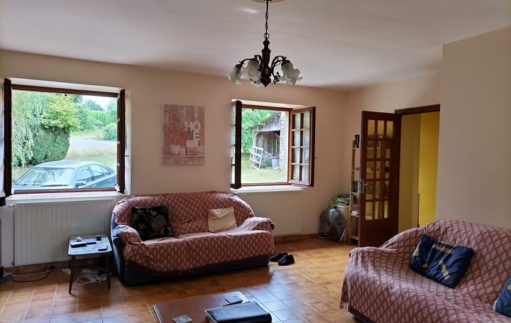 5 bed stone house for sale near Averton